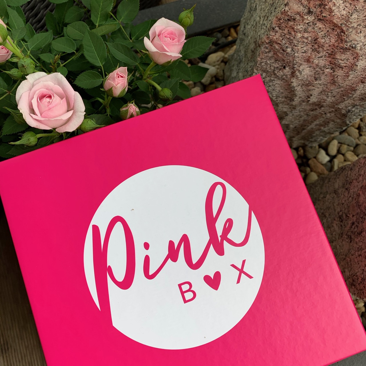 Pink Box – Ready for Holiday